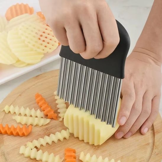 Coupe frite manuel tranches amusantes