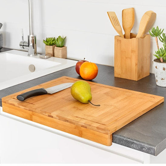 Planche a decouper bois coupe poire