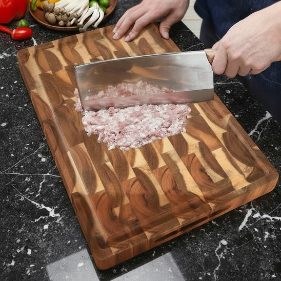 Grande planche à découper échalottes emincées 