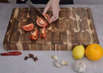 Planche à découper bois Planx Massive tomates