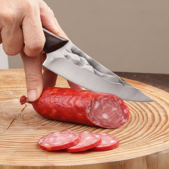 couteau de cuisine cervelas