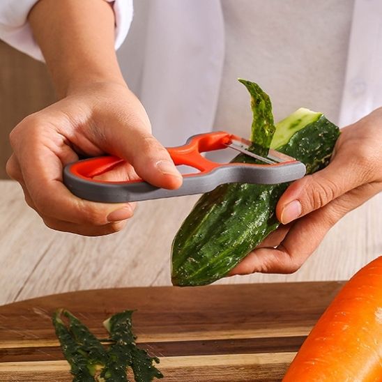econome epluche peau legume