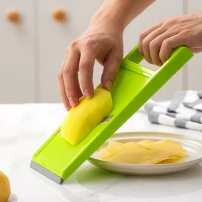 mandoline japonaise tranche une pomme de terre