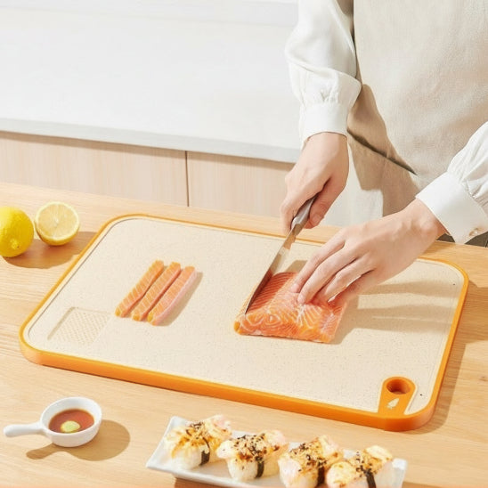 planche à découper en paille de blé orange