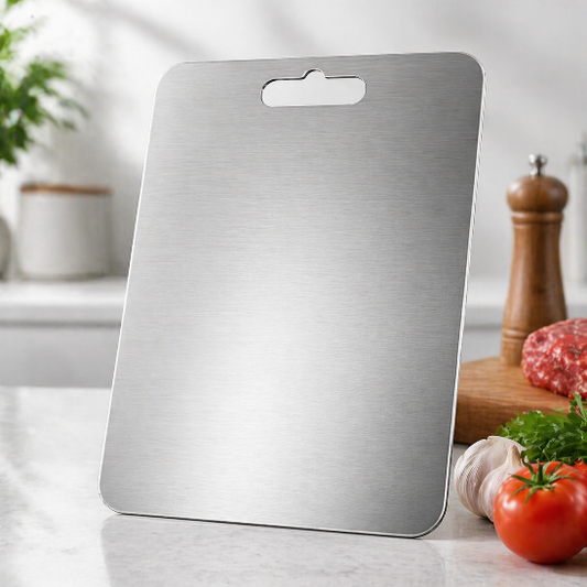 planche à découper en titane cuisine résistante et hygiénique