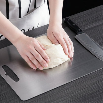 planche-a-decouper-inox-pétrire-pain