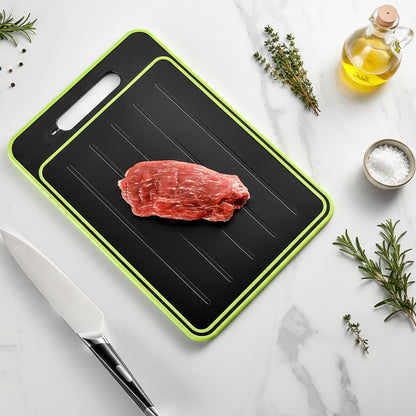 planche à découper noire piece de boeuf