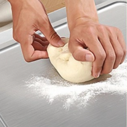 planche-inox-cuisine-façonnage de pate